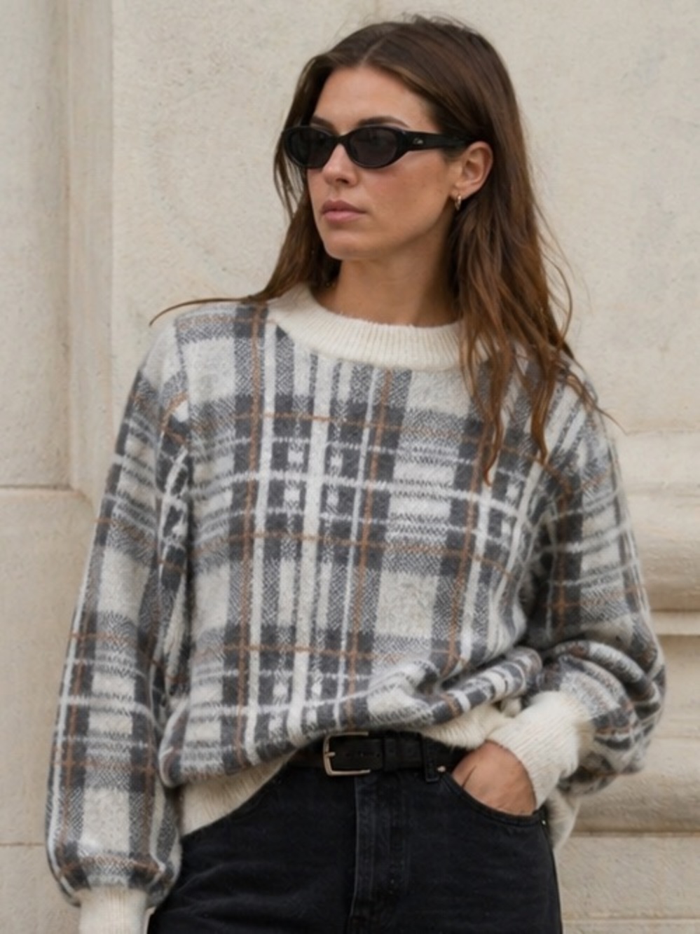 Evereve "Marion" Plaid Eyelash Crewneck Knit Sweater - Cream, Gray & Tan XS
